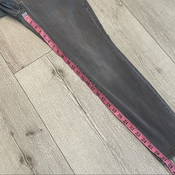 CABI Cropped Black Skinny Stretch Jeans Size 6 - Picture 5 of 9